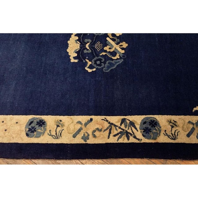 1900 - 1909 1900s Solid Open Blue Field Antique Chinese Floral Medallion Pattern Peking Rug For Sale - Image 5 of 5