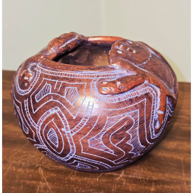 Reis Pará Brazilian Marajoara‑Style Carved Ceramic Pot For Sale - Image 4 of 9