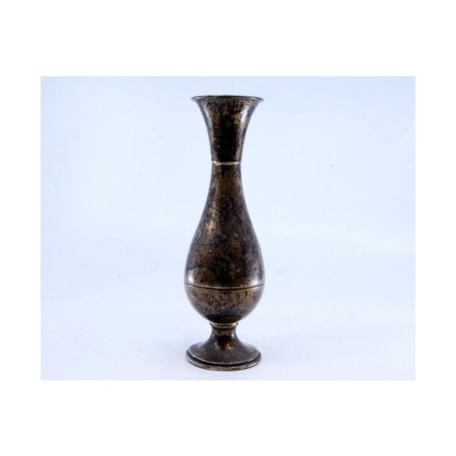 Small Smooth Silver Vase with Circular Base and Gold Interior, in Good conditions. Designed 1920 to 1949