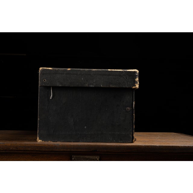 Early 20th Century Detmer Woolens Garment Box For Sale - Image 9 of 10