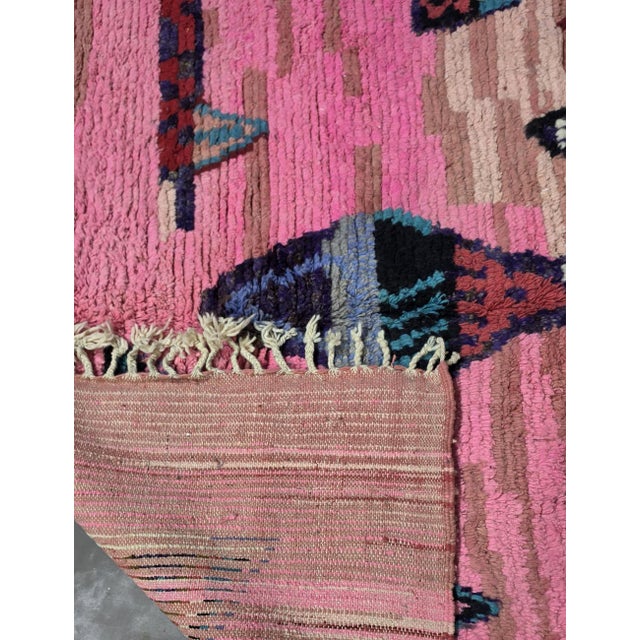 Abstract Pink Moroccan Wool Rug - 9 X 6.9 Ft For Sale - Image 4 of 6