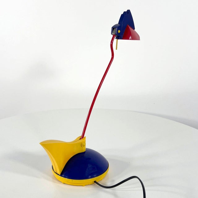 Postmodern Blue and Red Toucan Table Lamp from Brilliant Leuchten, Germany, 1980s For Sale - Image 4 of 11