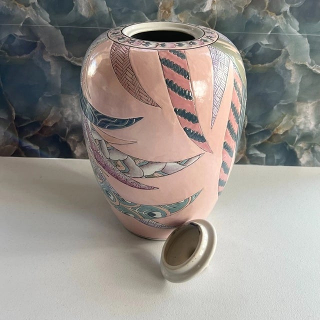 Ceramic Vintage Chinoiserie Porcelain Ginger Jar Pink Kaiser Style For Sale - Image 7 of 9