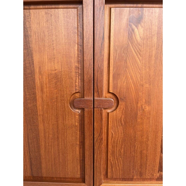 Brown Vintage Display Cabinet from Dyrlund, 1960s For Sale - Image 8 of 13