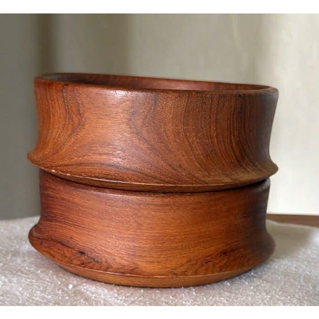 Wood 1960s MCM Scandinavian Style Wooden Salad Bowl Set**Cracks Noted/Decor Use Recommended** For Sale - Image 7 of 18