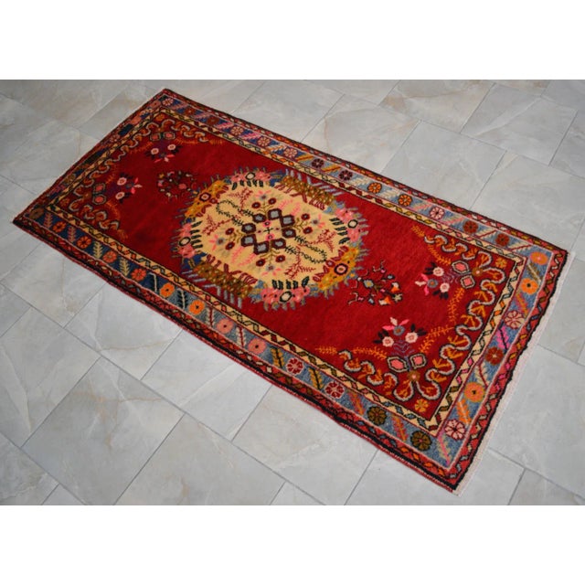 1960s Vintage Turkish Rug Traditional Hand Knotted High Pile Wool Area Rug - 3' 3" X 6' 9" For Sale - Image 4 of 11