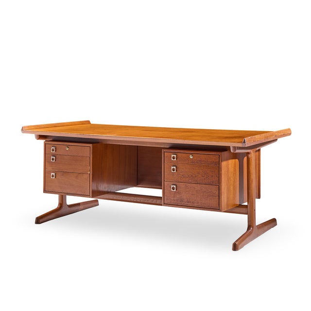 Mid-Century Modern Arne Vodder for Hp Hansen Mid Century Danish Teak Executive Desk For Sale - Image 3 of 9