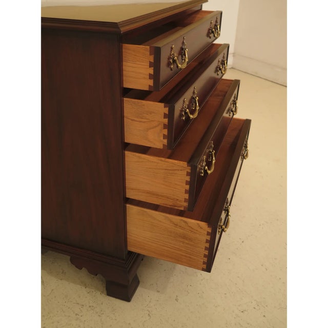 Traditional 1990s Vintage Henkel Harris 4 Drawer Mahogany Nightstands- A Pair For Sale - Image 3 of 10