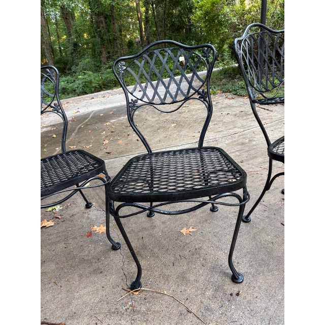 Russell Woodard Mid 20th Century Woodard Florentine Orleans Pattern Iron Patio Chairs - Set of 4 For Sale - Image 4 of 12