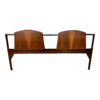 Mid-Century Modern Lane 1st Edition King Size Walnut Headboard For Sale