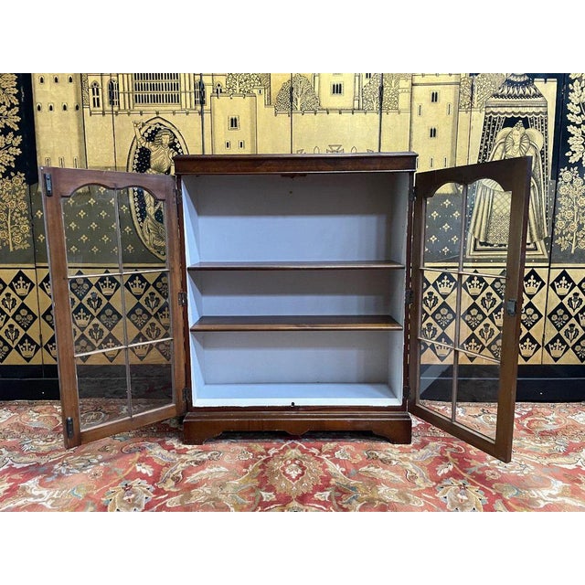 Vintage English Showcase For Sale - Image 3 of 7