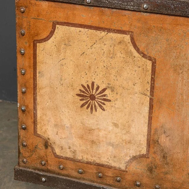 19th Century Victorian Freight Carriage with Oak Top, 1880s For Sale - Image 18 of 18