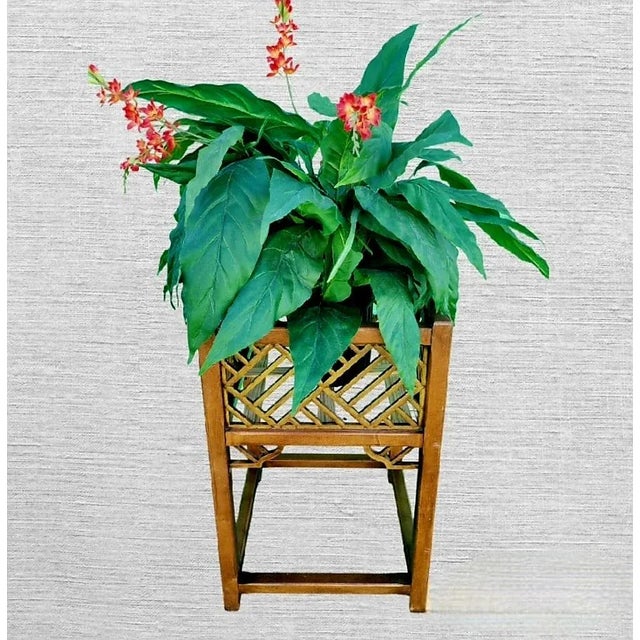 Chinese One of a Kind Vintage Chinese Chippendale Thomasville Regency Large Planters Plant Stands- a Pair For Sale - Image 3 of 10