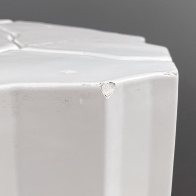 Italian Modern Glossy White Ceramic Side Table by Roberto Faccioli, 1995 For Sale - Image 9 of 14