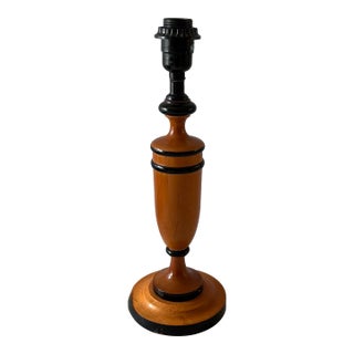 Turned Wood Table Lamp With Black Banding Detail For Sale