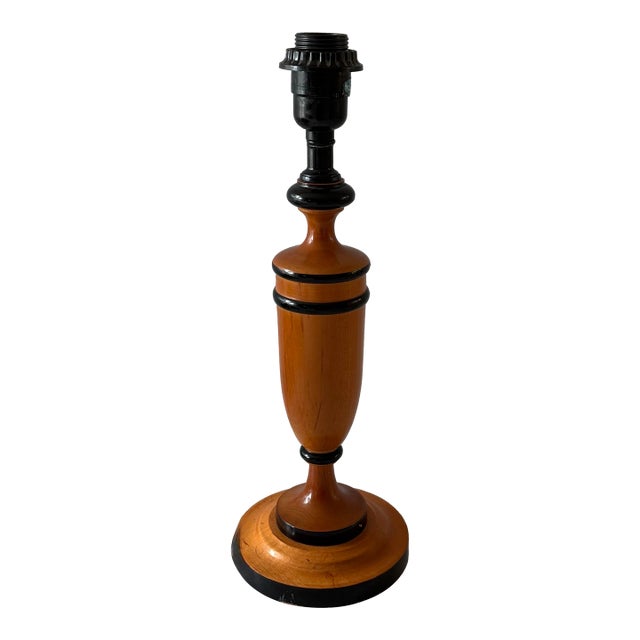 Turned Wood Table Lamp With Black Banding Detail For Sale