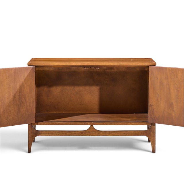 Broyhill Brasilia Mid Century Walnut and Brass Credenza With Hutch For Sale - Image 11 of 13