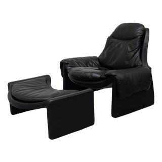 Set of P60 Chair and Ottoman by Vittorio Introini for Saporiti Italia, 1970s For Sale