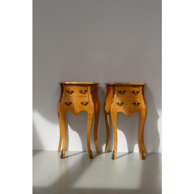 Louis XV French Birch Burl Nightstands, 1920s, Set of 2 For Sale - Image 14 of 18