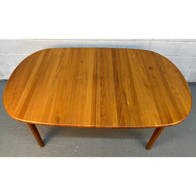 Mid-Century Modern Teak Oval Extension Dining Table For Sale - Image 9 of 16