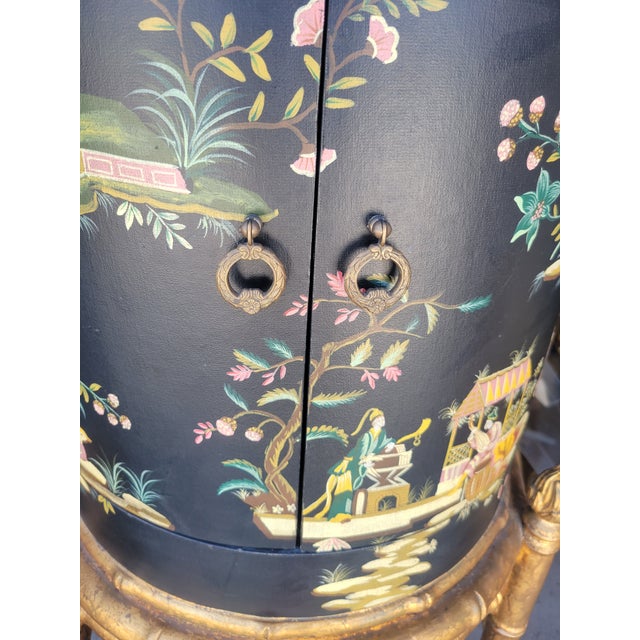 1980s Monumental Chinoiserie Hollywood Regency Handpainted Tea Caddy Shaped Faux Bamboo Dry Bar Storage Cabinets- A Pair For Sale - Image 11 of 16