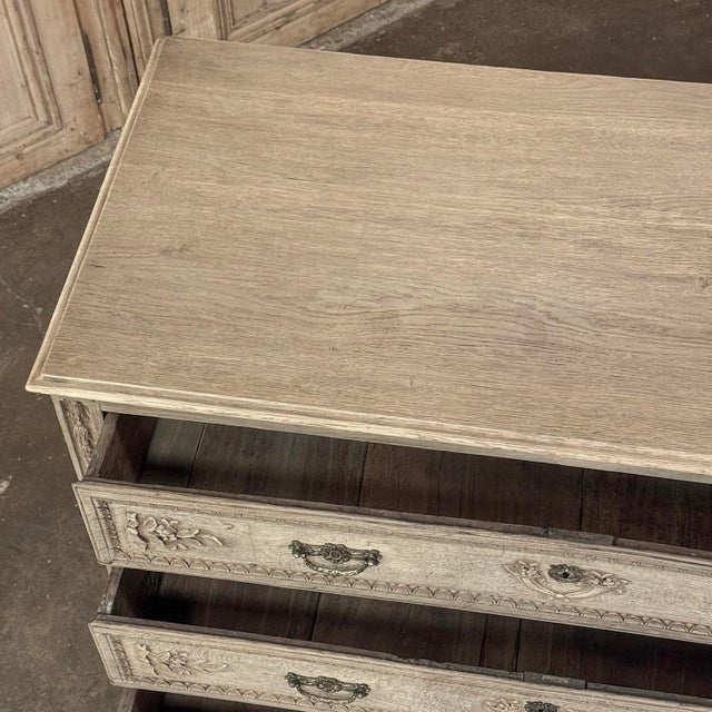 18th Century Liégeois Country French Louis XVI Stripped Commode For Sale - Image 16 of 18