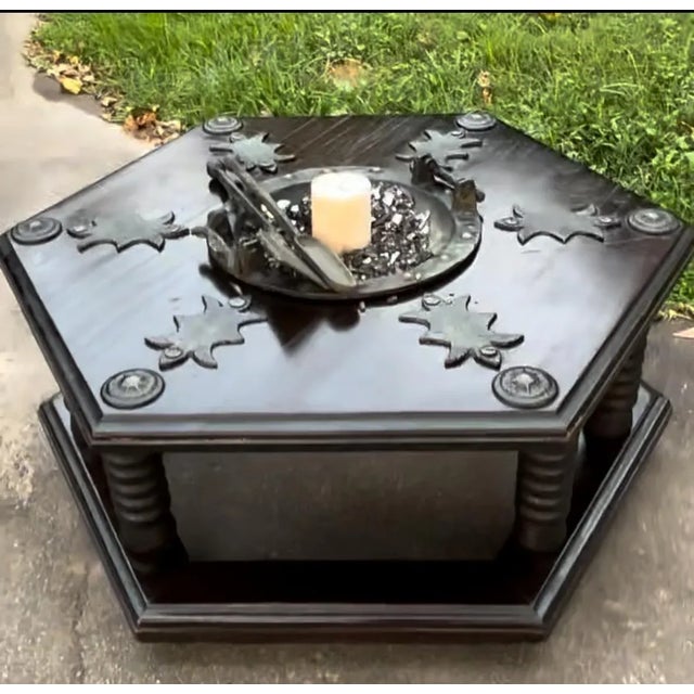 Moroccan Moorish Hexagonal Brazier Coffee Table With Brass Inlay & Tool Set For Sale - Image 4 of 10