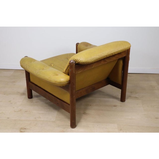 Scandinavian Chair in Leather and Beech, 1960, in Good conditions. Designed 1960 to 1969