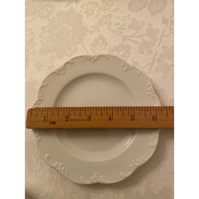 Late 20th Century Vintage Rosenthal Classic Rose White Monbijou Bread, Dessert, Appetizer- Set of 6 Plates Mint Condition For Sale - Image 5 of 12