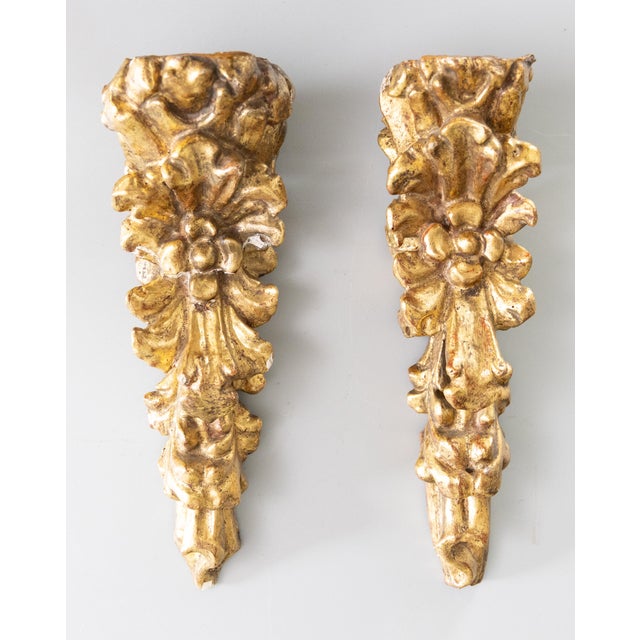 Rococo 18th Century Italian Giltwood Floral Hanging Architectural Fragments Wall Swags - A Pair For Sale - Image 3 of 10