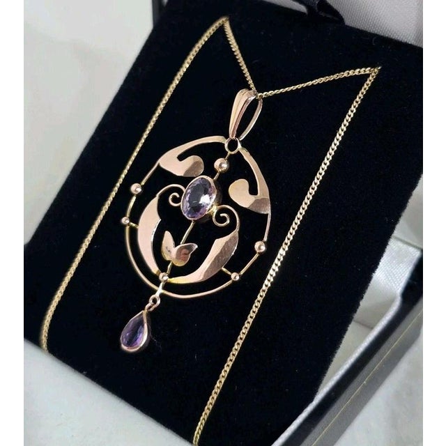 Art Nouveau 9ct Yellow Gold Amethyst Openwork Pendant, 1900 For Sale - Image 4 of 18