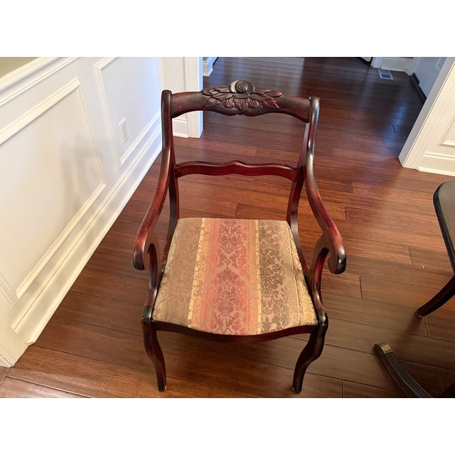 1950s Davis Cabinet Co. Duncan Phyfe Style Cherry Dining Table & 6 Chairs For Sale In Nashville - Image 6 of 11