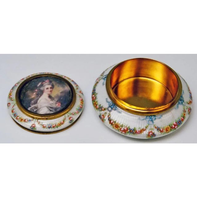 Enamel Box Gilt Inside Painted Flowers Garlands Ladys Portrait, France, 1890s For Sale - Image 3 of 10