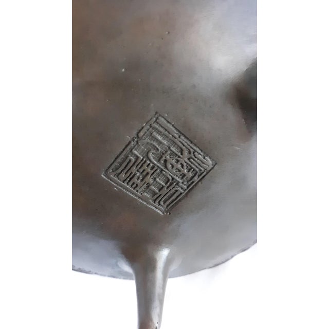 Chinese Vintage Chinese Bronze Tripod Censer With Pierced Lid and High-Relief Dragon Handle For Sale - Image 3 of 5