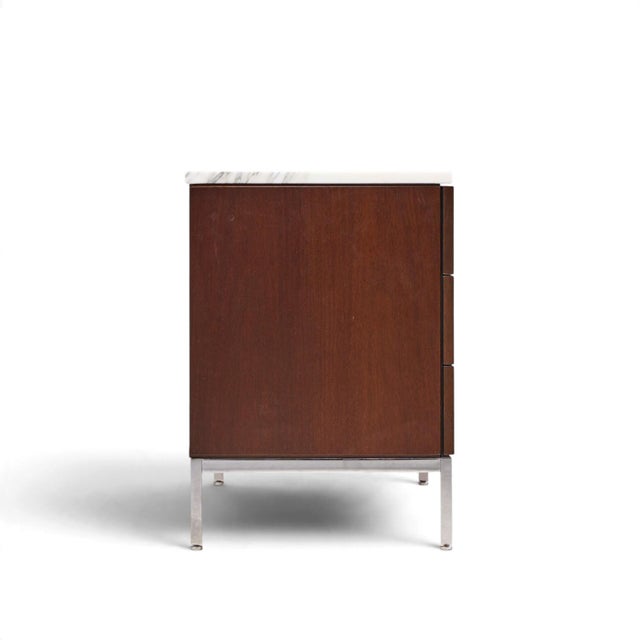 Mid 20th Century Florence Knoll Mid Century Marble and Chrome Executive Cabinet Credenza For Sale - Image 5 of 10