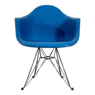 Modernist Modernica Herman Miller Style Shell Seat Accent Chair For Sale