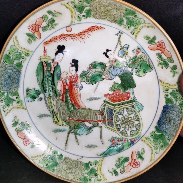 Green Wucai Figural Immortal Scene Decorative Porcelain Plate, Chinoiserie Display Dish For Sale - Image 8 of 8
