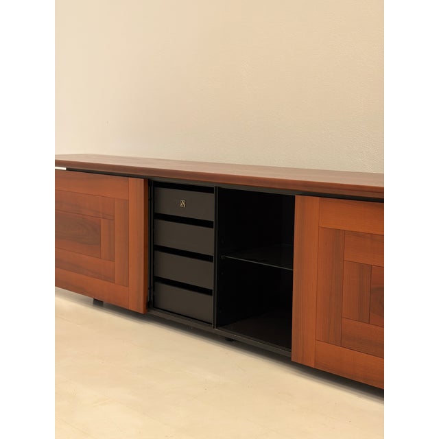 1970s Sheraton-Style Low Sideboard by Giotto Stoppino and Ludovico Acerbis for Acerbis, 1970s For Sale - Image 5 of 18
