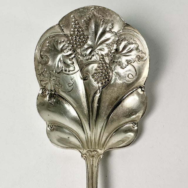 Metal 1905 Antique Hollywood Regency Neoclassical Silverplated Scalloped Shell Grape Cluster Serving Spoon For Sale - Image 7 of 12