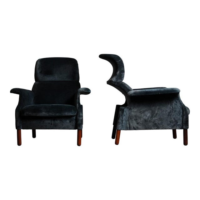Blue Sanluca Lounge Chairs in Blue Velvet by Achille & Pier Giacomo Castiglioni for Gavina, 1960, Set of 2 For Sale - Image 8 of 18
