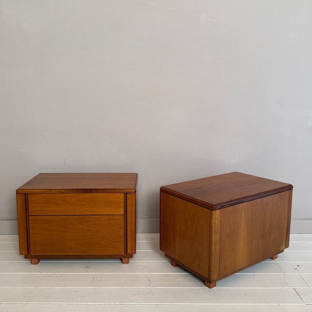 Mid-Century Italian Walnut Bedside Tables with Drawers, 1960s, Set of 2 For Sale - Image 11 of 11