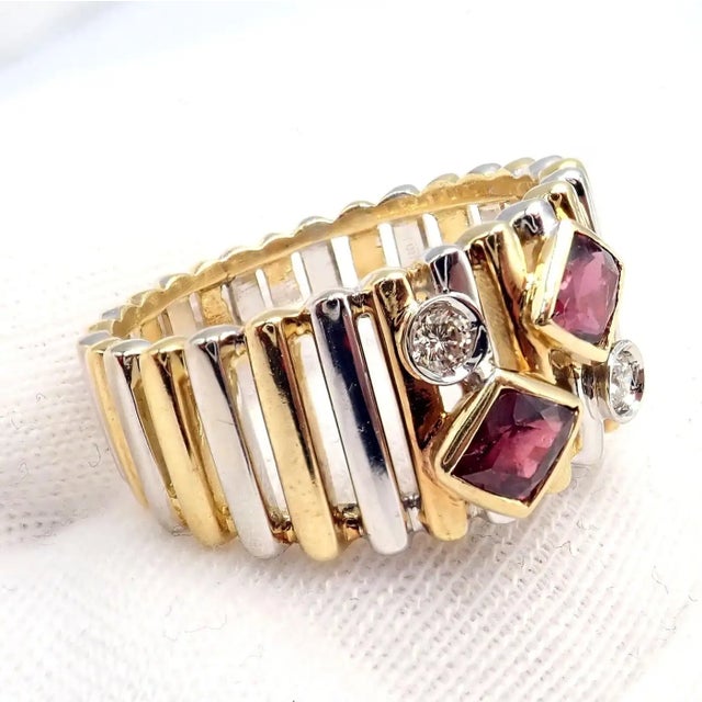 Gold Van Cleef & Arpels Ruby Diamond Yellow + White Gold Ring, Size 6.5 For Sale - Image 8 of 11