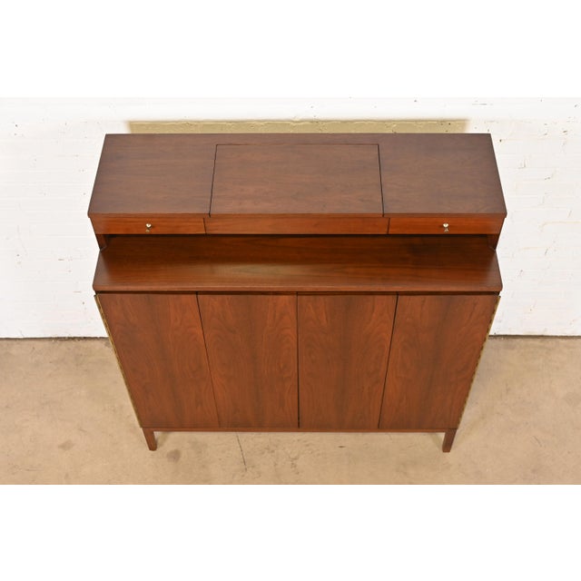 Paul McCobb Irwin Collection Walnut Gentleman's Chest, Newly Refinished For Sale - Image 9 of 12
