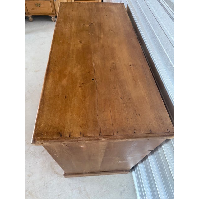 Two Over Two Drawers - Antique Pine Chest of Drawers From England For Sale - Image 13 of 18