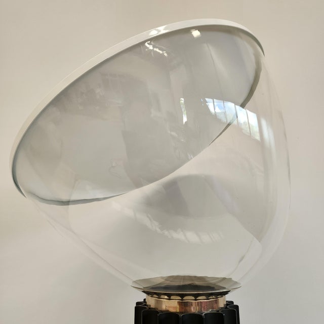 Black Glass Table Lamp by Castiglioni for Flos, 1970s For Sale - Image 8 of 15