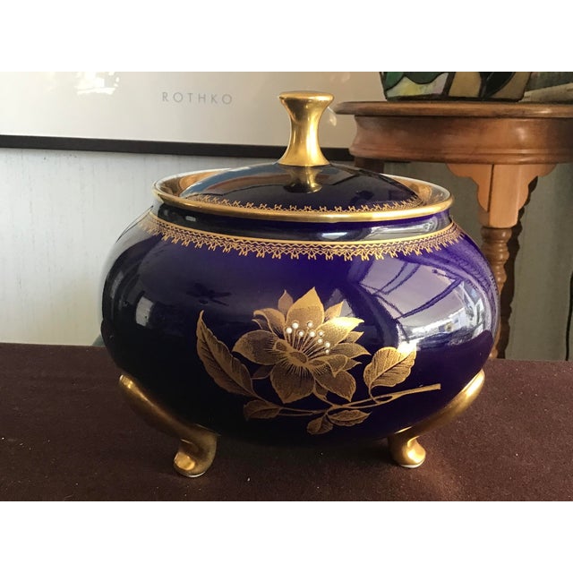 1980s Kobalt Echt Cobalt Porcelain and 22 K Gold Paint Covered Container Germany For Sale - Image 4 of 6