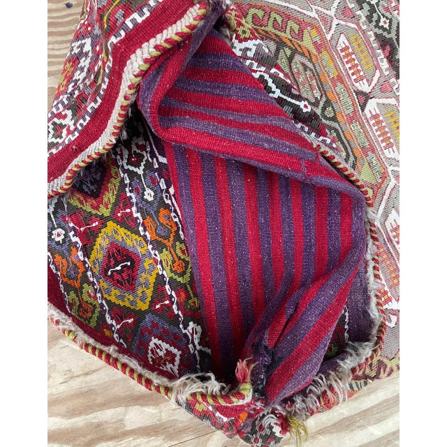 Mid 20th Century Antique Eastern Anatolian Sumakh Double Saddlebag (Khorjin) For Sale - Image 5 of 9