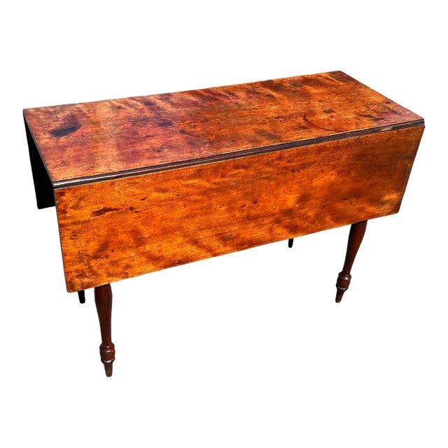 19th Century American Cherrywood Drop-Leaf Table For Sale