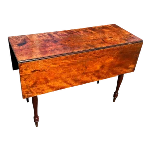19th Century American Cherrywood Drop-Leaf Table