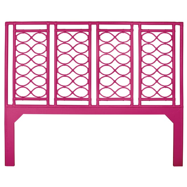 Elevate your space with the modern sophisticated charm of our Infinity bed. Beautifully handcrafted from natural rattan,...